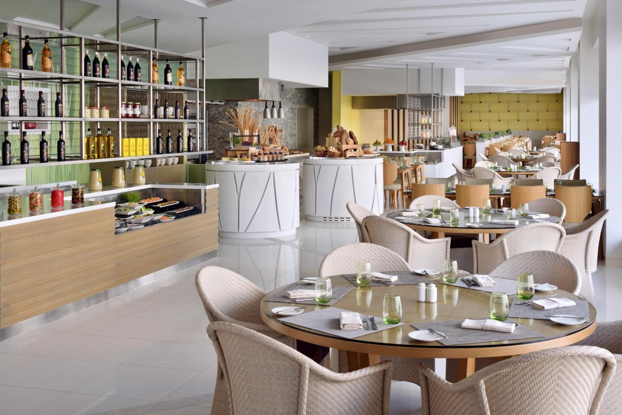 Marriott Executive Apartments Downtown, Abu Dhabi Esterno foto