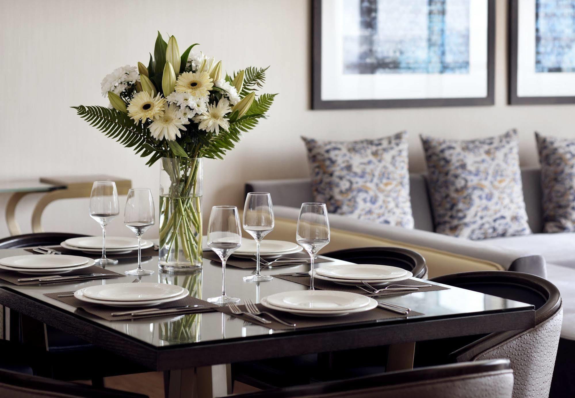 Marriott Executive Apartments Downtown, Abu Dhabi Esterno foto