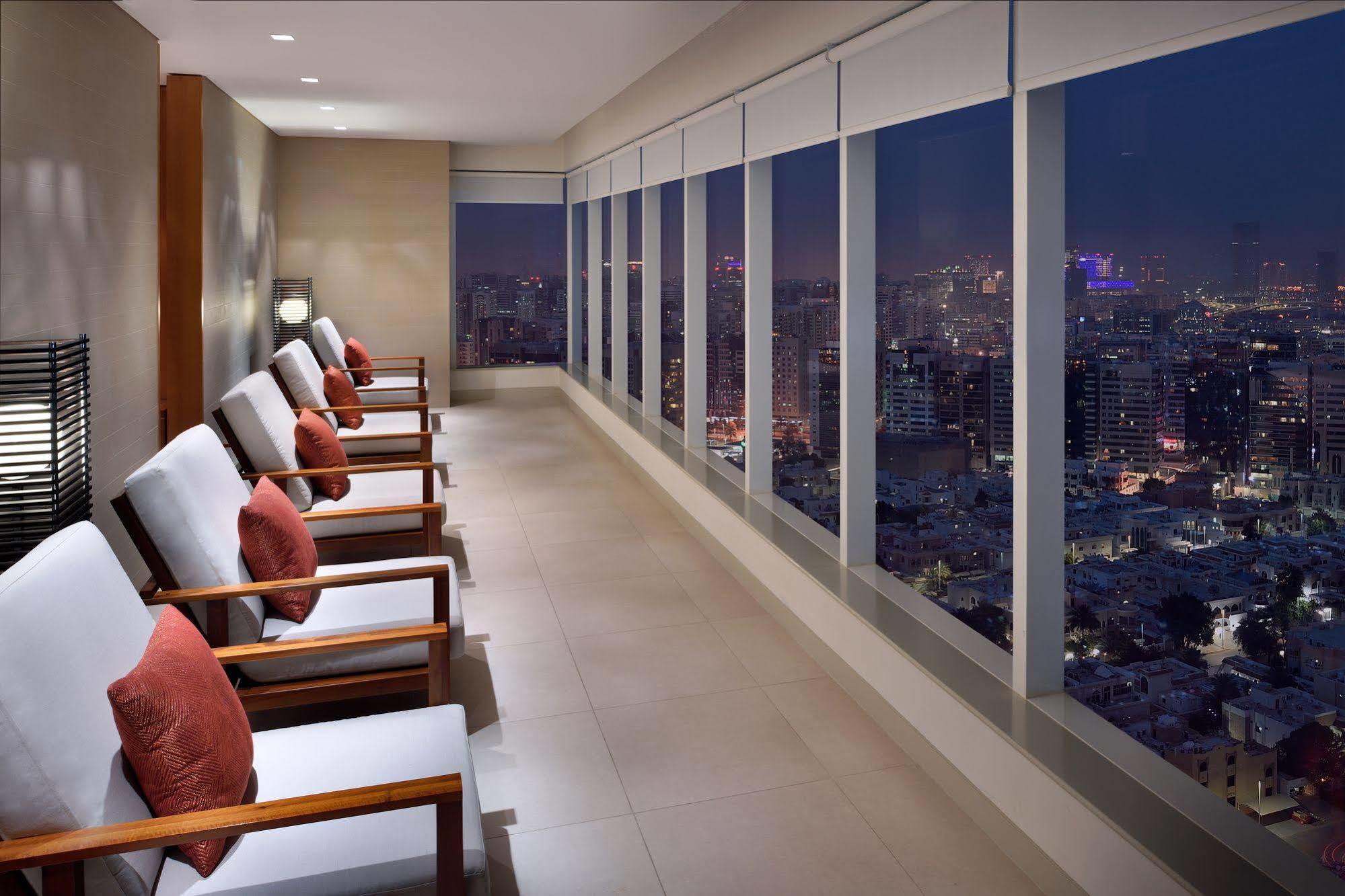 Marriott Executive Apartments Downtown, Abu Dhabi Esterno foto